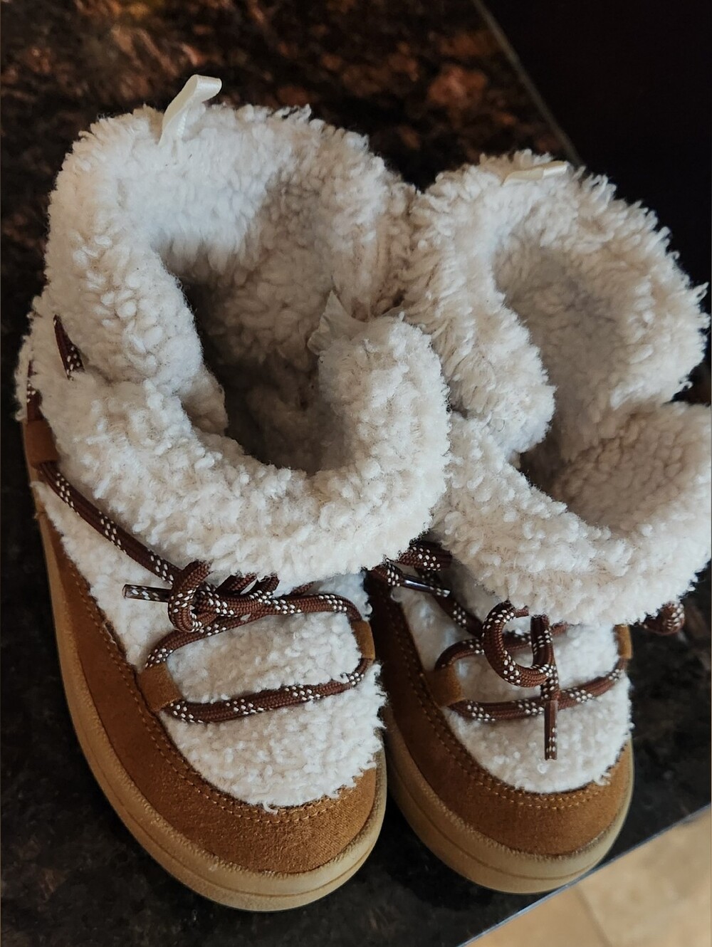 Kids Cozy Faux-Shearling Boots in Brown and White - OLD NAVY Size 9